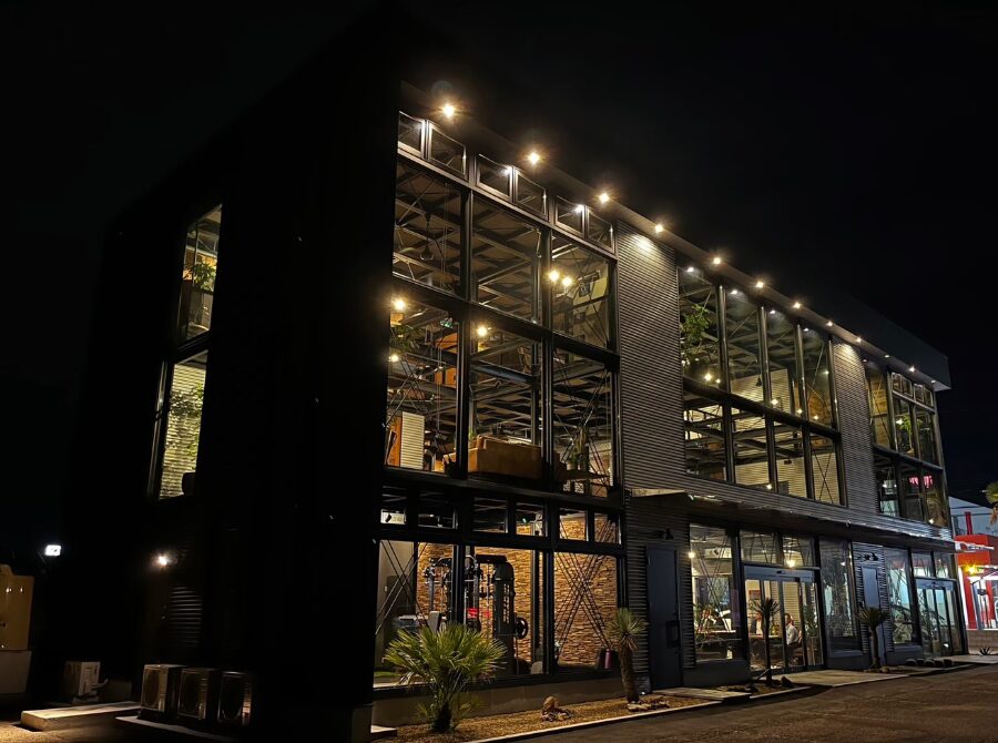 隠れ家のようなプライべートジム